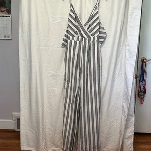 striped, ankle long jumper, size small